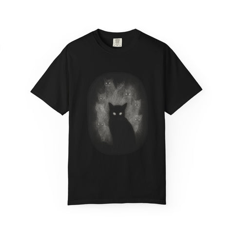 Mysterious Cat T-Shirt - Perfect for Halloween